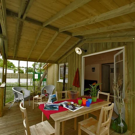 Kemp Chalet Bois - Camping La Cigale